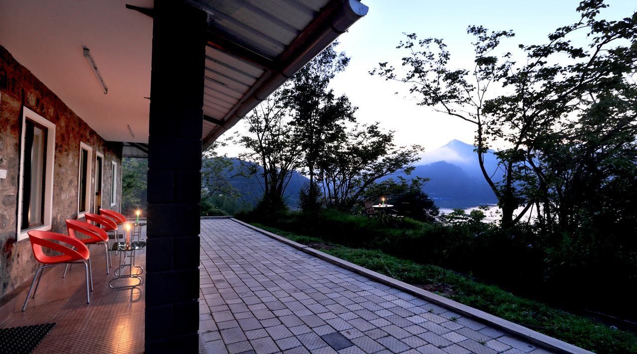 Ottway Hills Near Mattupetty Dam Hotel Munnar Bagian luar foto